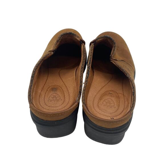 Ariat Women's Leather Tassels Mule Brown Size 8B EUC Slip On Clogs Gold Accent - Picture 4 of 9